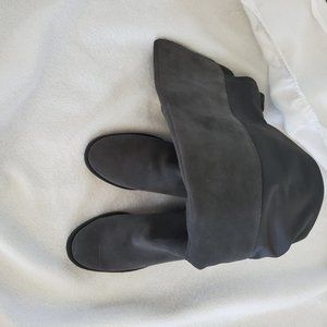 BLONDO GREY SUADE OVER KNEE BOOTS
